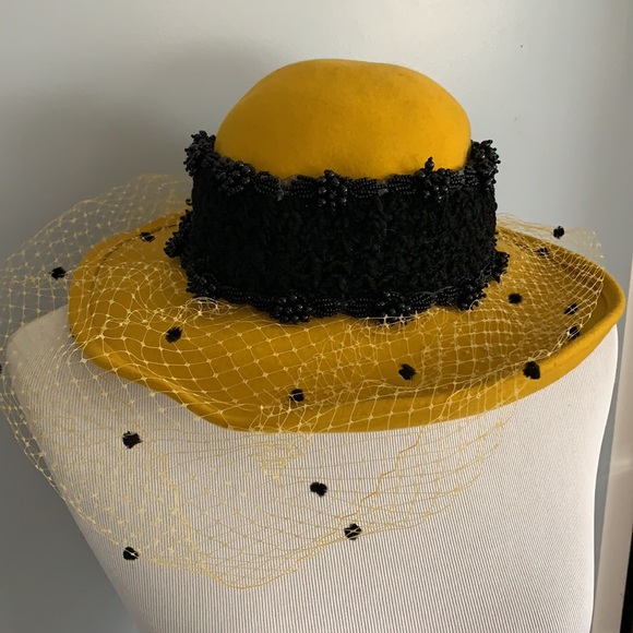 Vintage Accessories - VTG 1940 Micheal Howard /Mr.Charles Hat